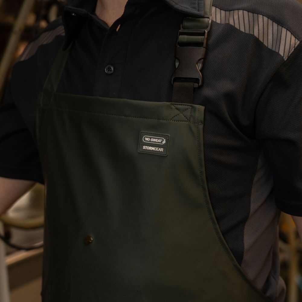 Swampmaster No-Sweat Stormgear Waterproof Dairy Apron Green
